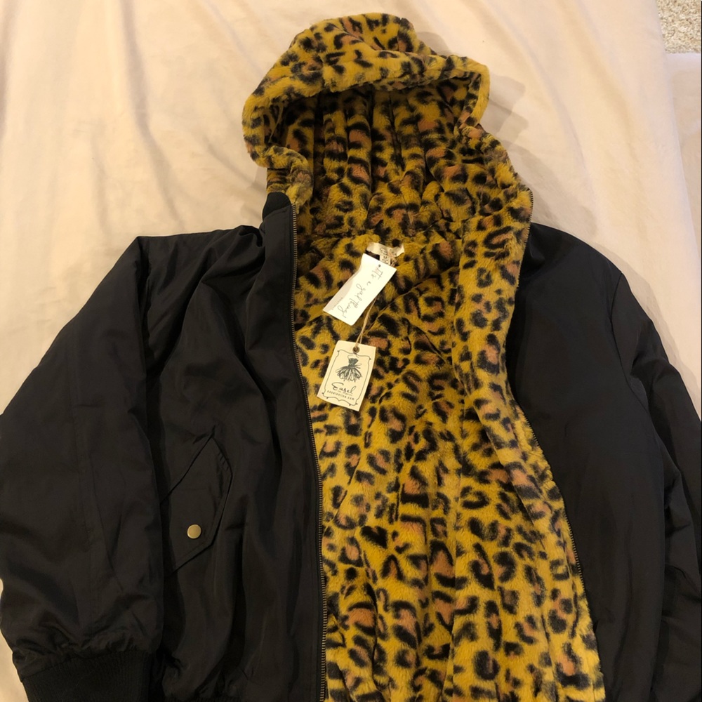 Women’s black jacket